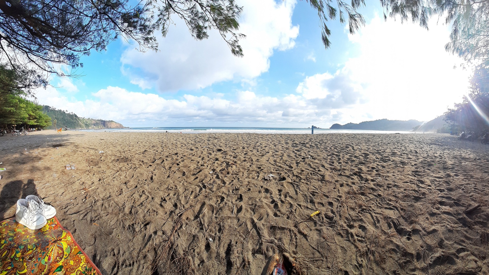 Pantai Jolosutro